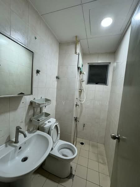 Millennium Place @ Millennium Square untuk Untuk Disewa - RM 2,300 /bulan, Mac 2026 - Bathroom - PropertyGuru.com.my