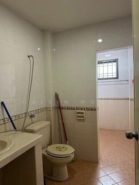 2-storey Terraced House for Sale in Taman Daya (Johor Bahru) - Calvin Wong - Bathroom - PropertyGuru.com.my