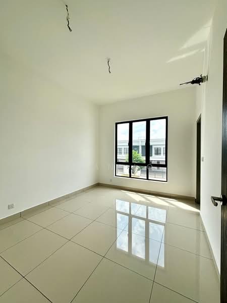 Cluster House for Sale in Taman Mount Austin (Tebrau) - Ivan Lo - Interior - PropertyGuru.com.my