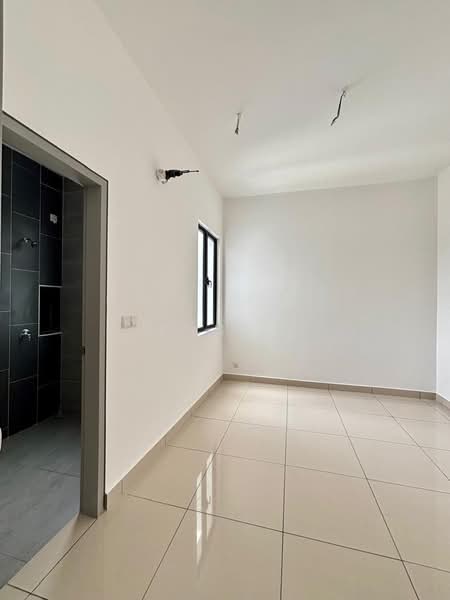 Cluster House for Sale in Taman Mount Austin (Tebrau) - Ivan Lo - Interior - PropertyGuru.com.my