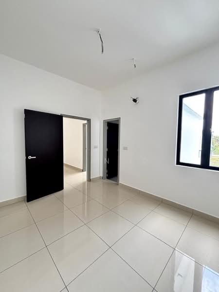 Cluster House for Sale in Taman Mount Austin (Tebrau) - Ivan Lo - Interior - PropertyGuru.com.my