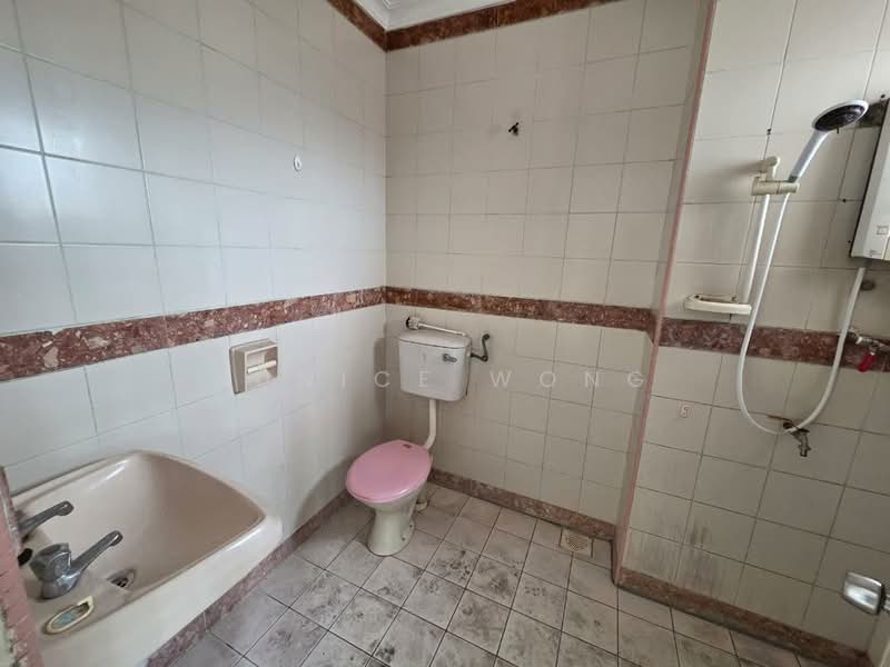 Sri Petaling untuk Untuk Disewa - RM 2,500 /bulan, Mac 2026 - Bathroom - PropertyGuru.com.my