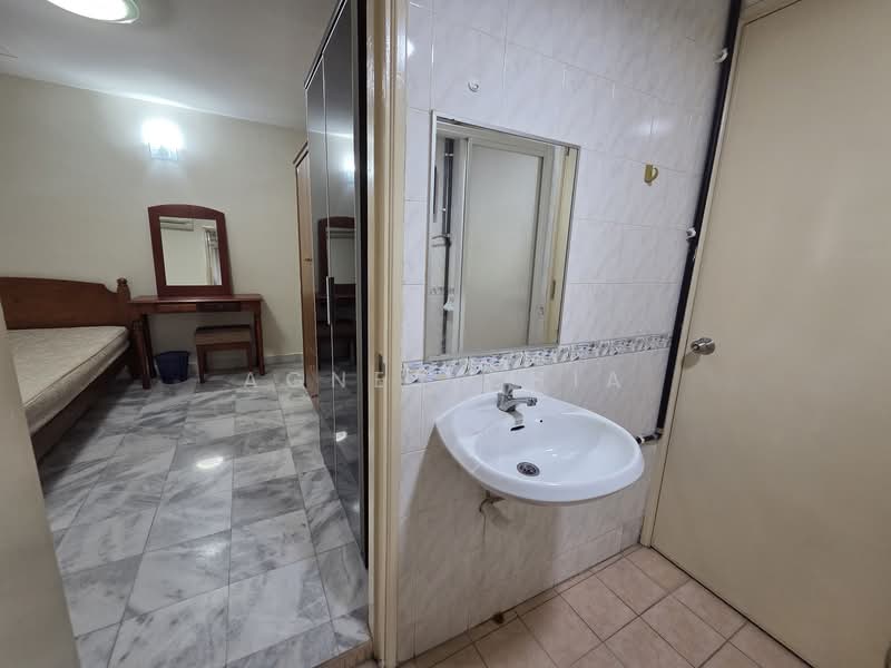 Vista Damai untuk Untuk Disewa - RM 2,700 /bulan, Mac 2026 - 2nd Bathroom - PropertyGuru.com.my