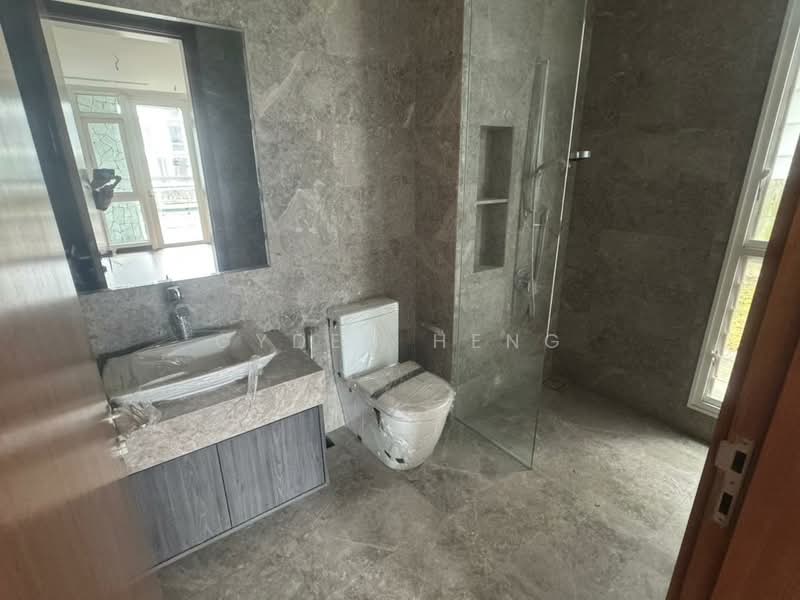 Bungalow for Sale in Puteri Harbour (Iskandar Puteri (Nusajaya)) - Gyden Heng - Bathroom - PropertyGuru.com.my