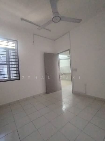 Serenia Amalia 2 untuk Untuk Dijual - RM 380,000, Mac 2026 - Interior - PropertyGuru.com.my