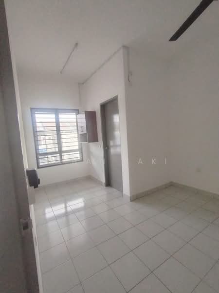 Serenia Amalia 2 untuk Untuk Dijual - RM 380,000, Mac 2026 - Interior - PropertyGuru.com.my