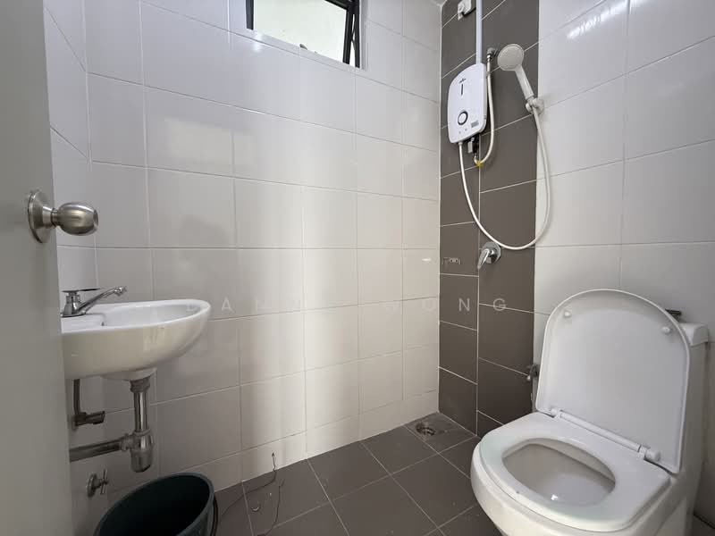 Legendview untuk Untuk Disewa - RM 1,350 /bulan, Mac 2026 - Bathroom - PropertyGuru.com.my