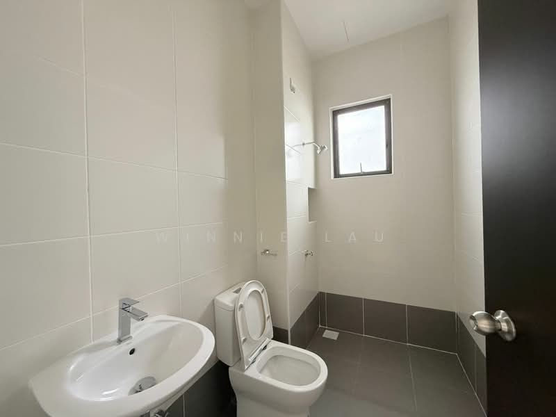 Cluster House for Sale in Iskandar Puteri (Nusajaya) (Johor) - Winnie Lau - Bathroom - PropertyGuru.com.my