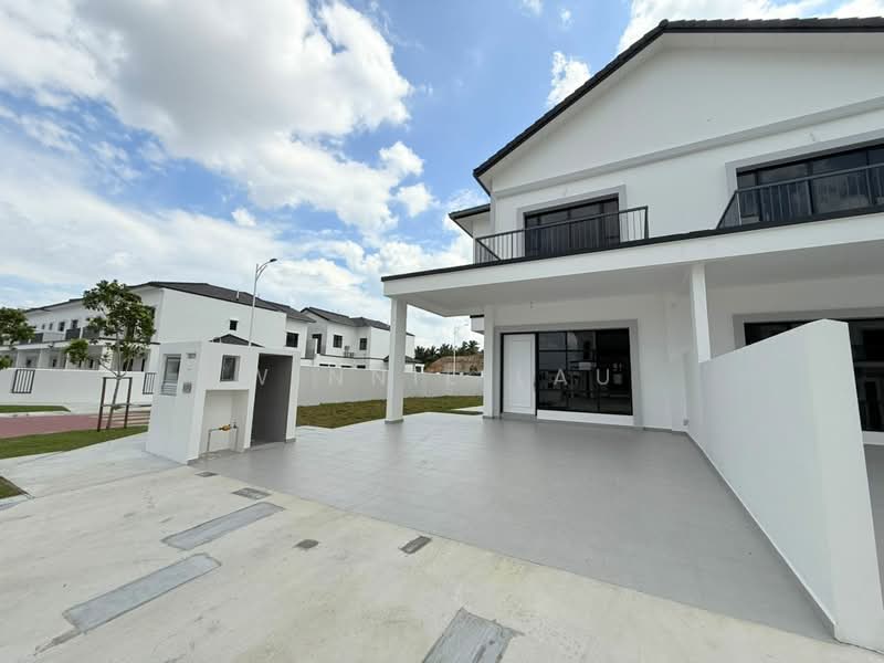 Cluster House for Sale in Iskandar Puteri (Nusajaya) (Johor) - Winnie Lau - Exterior - PropertyGuru.com.my