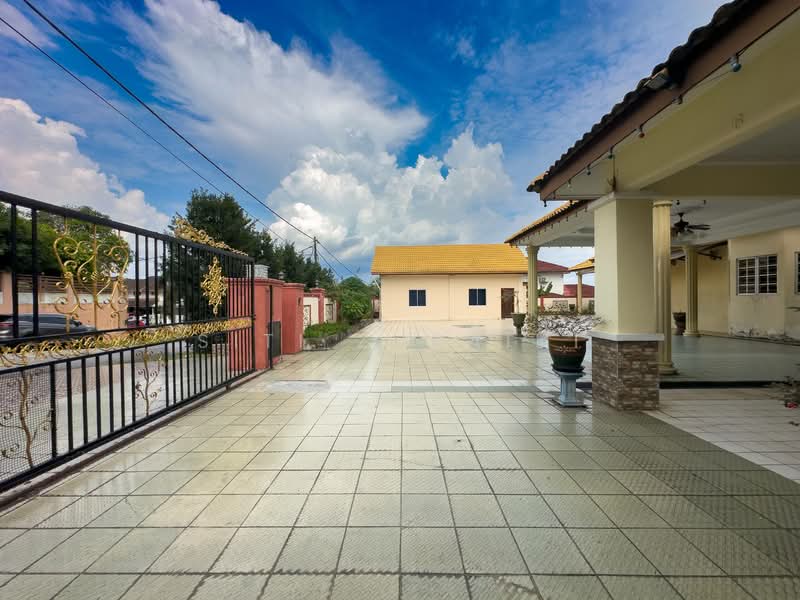 Bungalow Land for Sale in Bandar Baru Bangi (Selangor) - Siti Zuraini - Exterior - PropertyGuru.com.my