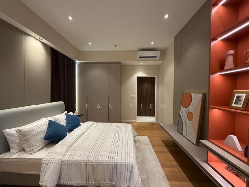 Service Residence for Sale at Golden Crown Residence - Sean Tiew - Bedroom - PropertyGuru.com.my