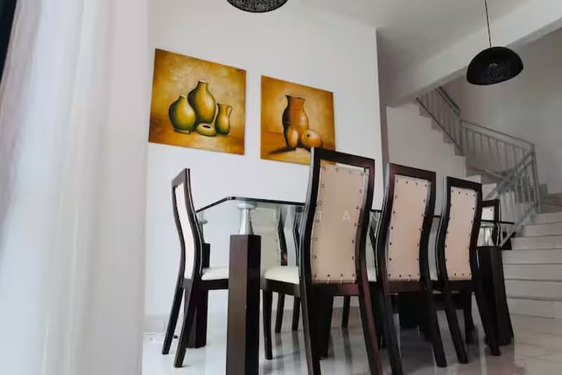 Taman Bukit Bentong untuk Untuk Dijual - RM 1,030,000, Mac 2026 - Dining Room - PropertyGuru.com.my