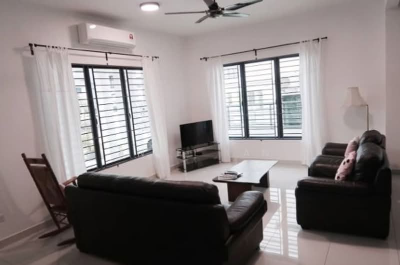 Taman Bukit Bentong untuk Untuk Dijual - RM 1,030,000, Mac 2026 - Living Room - PropertyGuru.com.my