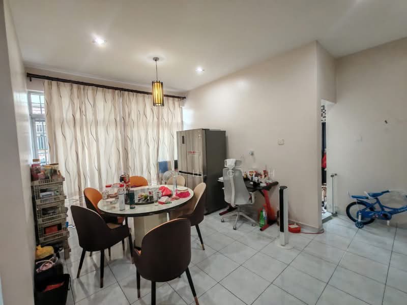 Semi-Detached House for Sale in Ulu Tiram (Johor) - Smith Goh - Dining Room - PropertyGuru.com.my