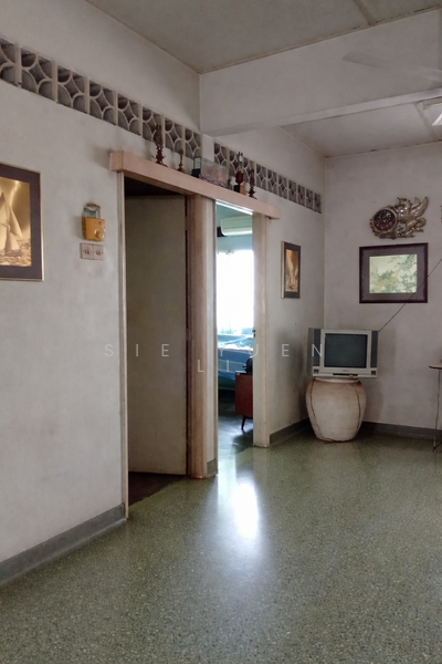 2-storey Terraced House for Sale in Taman Paramount (Petaling Jaya) - Sie Yuen Li - Living Room - PropertyGuru.com.my