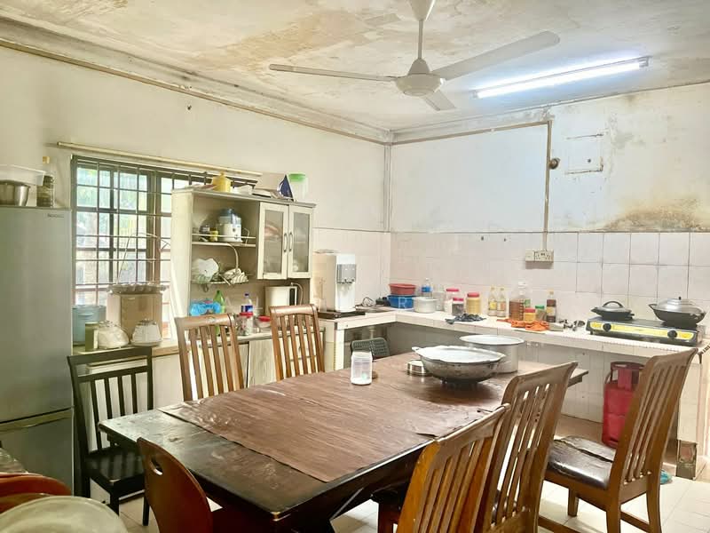 Kampung Datuk Keramat, Jalan Bukit Keramat, Kuala Lumpur untuk Untuk Dijual - RM 2,950,000, Mac 2026 - Kitchen - PropertyGuru.com.my