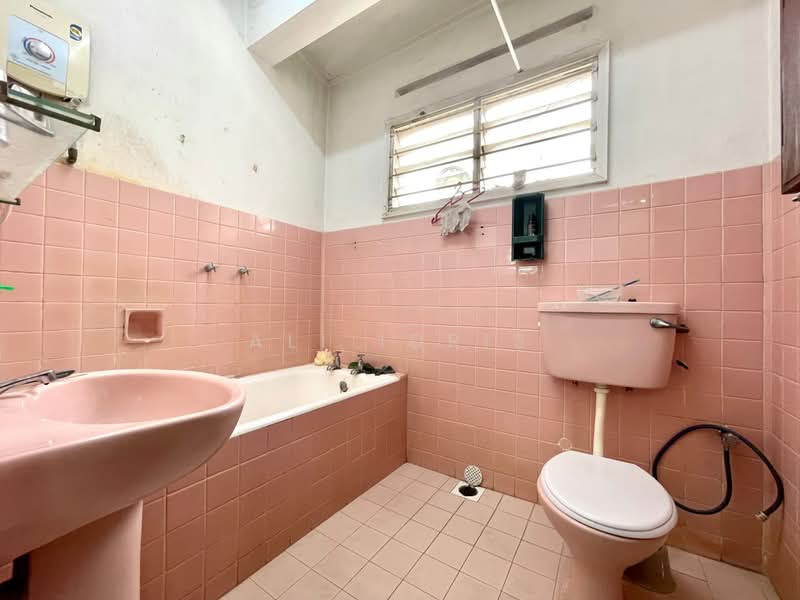 Kampung Datuk Keramat, Jalan Bukit Keramat, Kuala Lumpur untuk Untuk Dijual - RM 2,950,000, Mac 2026 - Bathroom - PropertyGuru.com.my