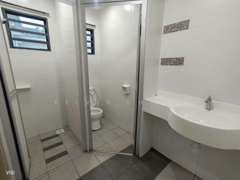 Meru Mutiara Gated Guarded Semi D untuk Untuk Disewa - RM 1,500 /bulan, Mac 2026 - Bathroom - PropertyGuru.com.my