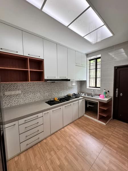 Bandar Seri Alam untuk Untuk Dijual - RM 620,000, Mac 2026 - Kitchen - PropertyGuru.com.my