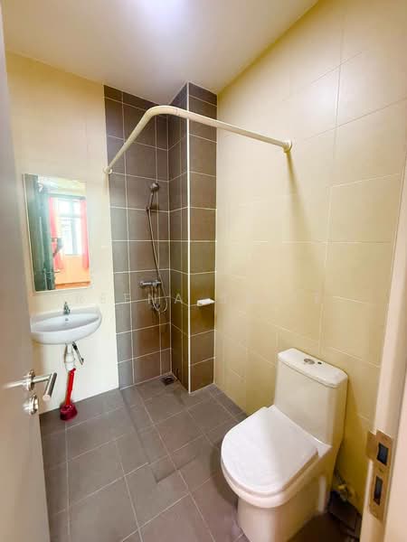 3-storey Terraced House for Sale in Cyberjaya (Selangor) - Reena Sarif - Bathroom - PropertyGuru.com.my