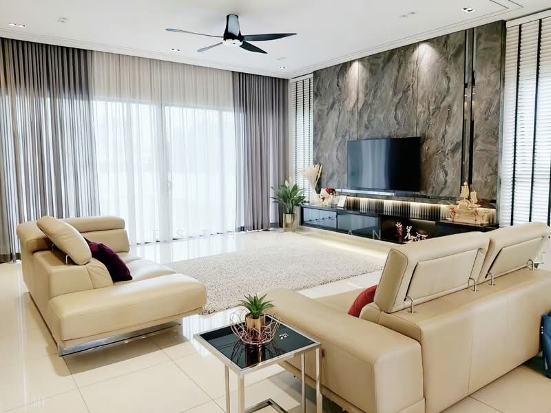 Bungalow for Rent in Jade Hills (Kajang) - Esther Tan - Living Room - PropertyGuru.com.my