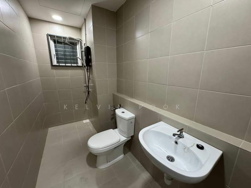 Apartment for Sale at Selangorku Pr1ma Lakefront Homes - Kelvin Pook - Bathroom - PropertyGuru.com.my