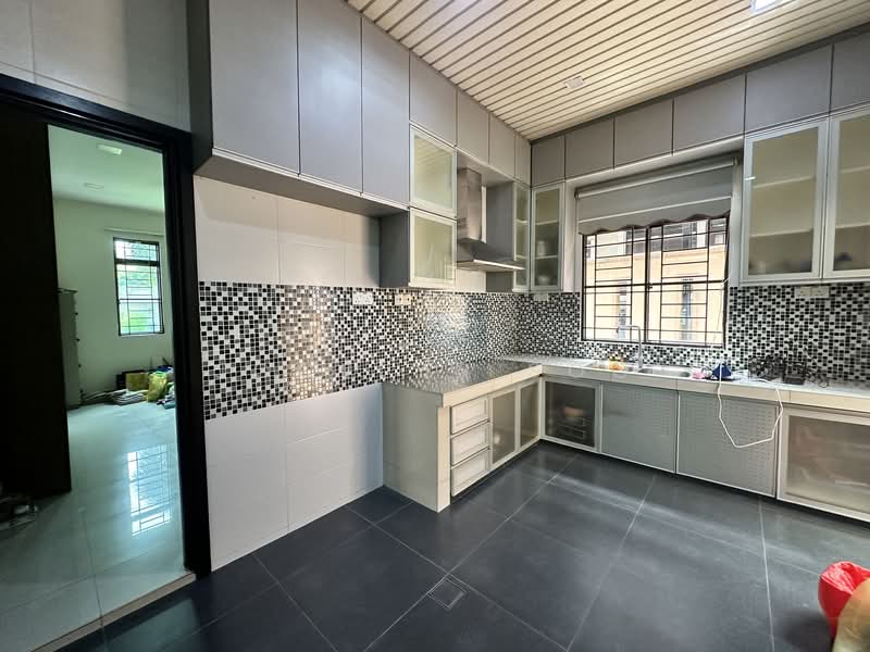 Semi-Detached House for Sale in Bukit Sungai Long (Kajang) - Jocelyn Soo - Kitchen - PropertyGuru.com.my