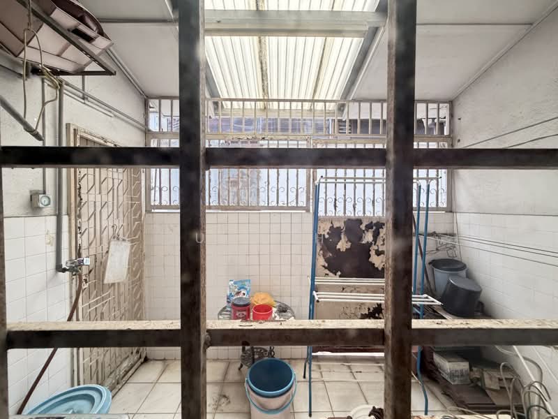 2-storey Terraced House for Sale in Taman Bukit Desa (Taman Desa) - Suli Chin - Interior - PropertyGuru.com.my