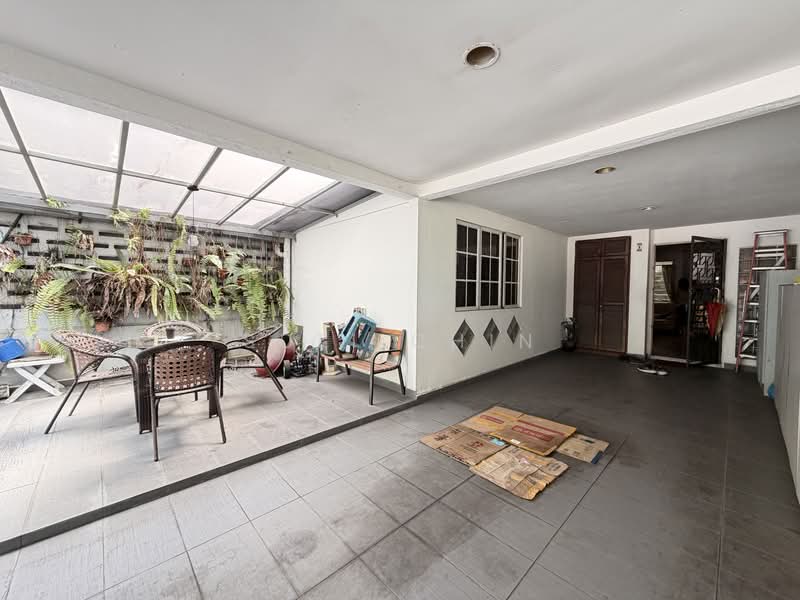 2-storey Terraced House for Sale in Taman Bukit Desa (Taman Desa) - Suli Chin - Exterior - PropertyGuru.com.my