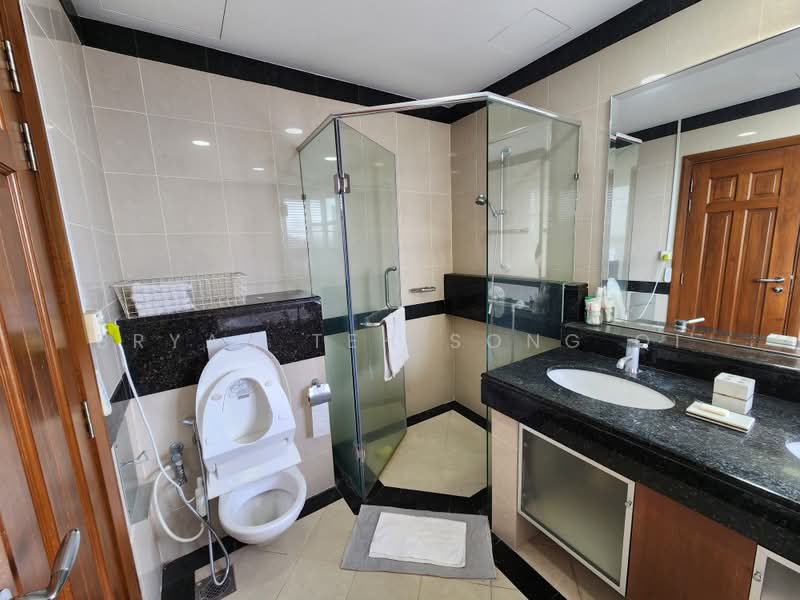 Kondominium untuk Disewa di Mont Kiara Aman - Bryan Teh - Bathroom - PropertyGuru.com.my