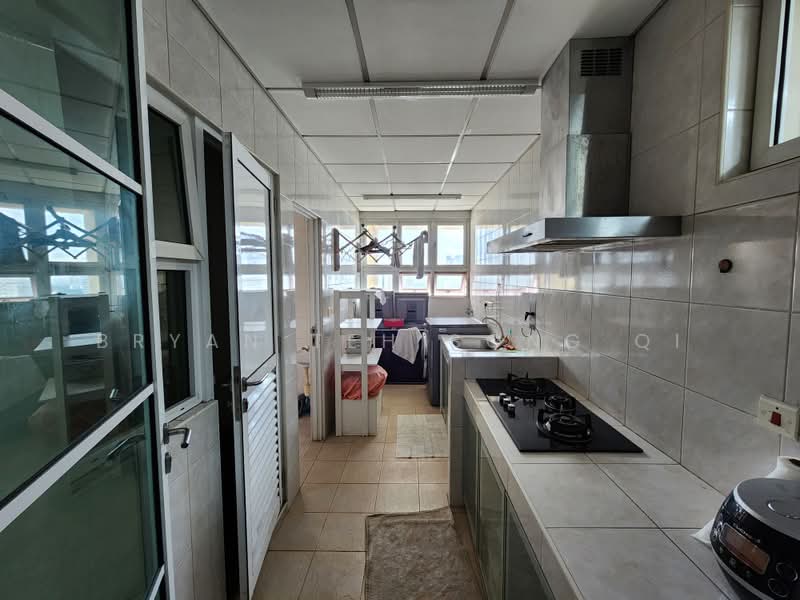 Kondominium untuk Disewa di Mont Kiara Aman - Bryan Teh - Kitchen - PropertyGuru.com.my