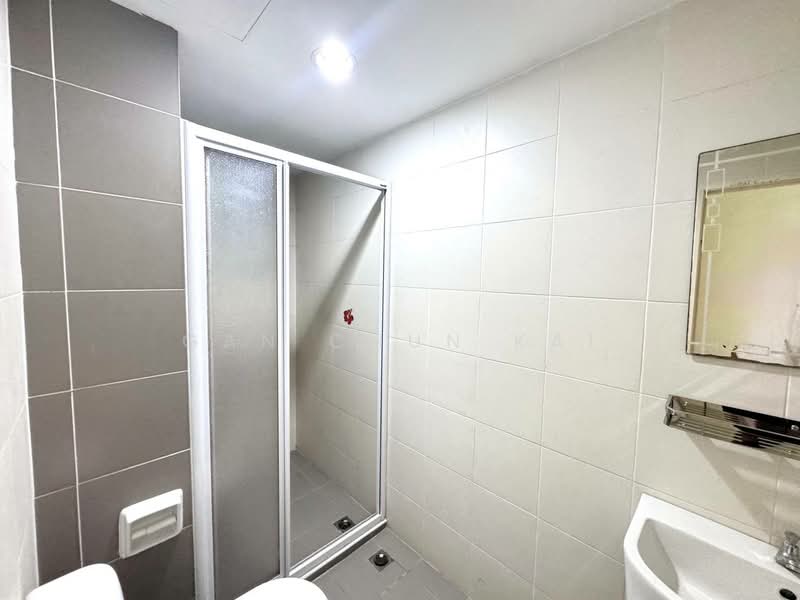 Elit Heights @ Bayan City untuk Untuk Disewa - RM 2,300 /bulan, Mac 2026 - Bathroom - PropertyGuru.com.my
