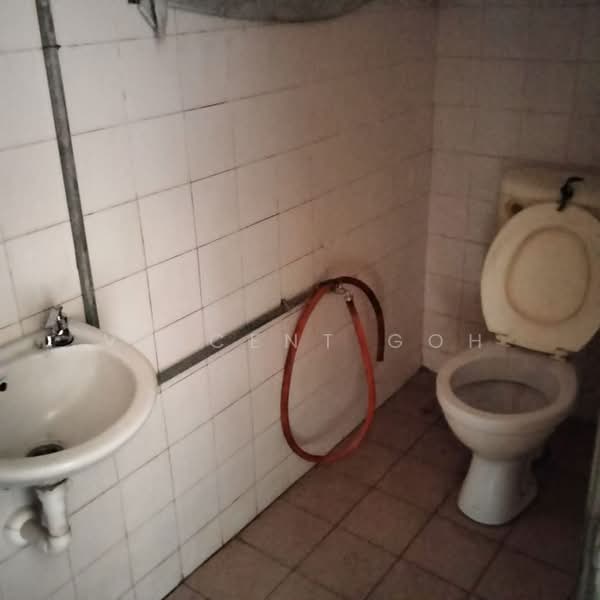 PPR Intan Baiduri untuk Untuk Dijual - RM 195,000, Mac 2026 - Bathroom - PropertyGuru.com.my