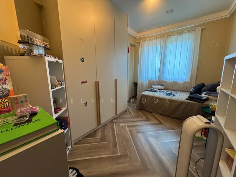 Condominium for Sale at Gardenview Residences - Kelvin Pook - Bedroom - PropertyGuru.com.my