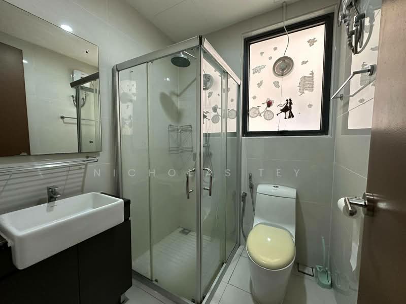 Condominium for Sale at Royal Strand @ Country Garden Danga Bay - Nicholas Tey - Bathroom - PropertyGuru.com.my