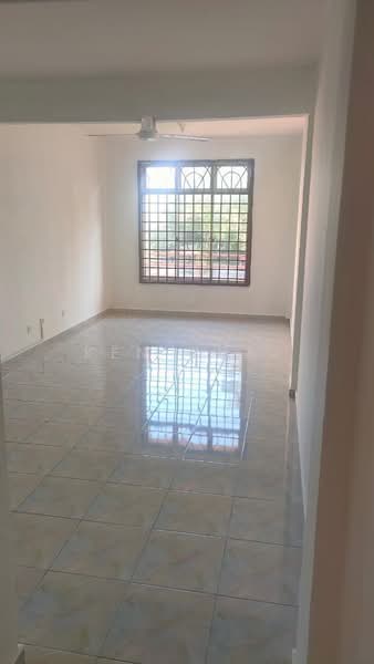 Apartment for Sale at Ria Apartment - Ken Chai - Living Room - PropertyGuru.com.my