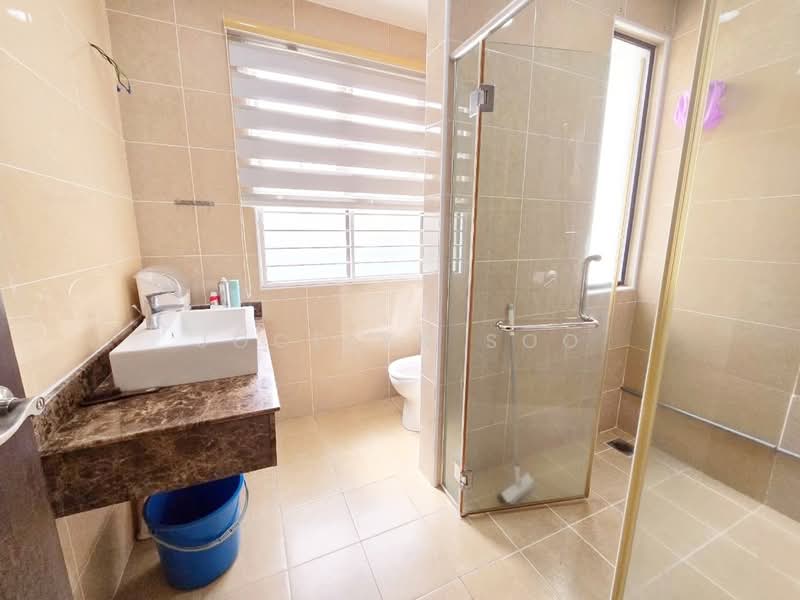 Semi-Detached House for Sale in Taming Mutiara (Bandar Sungai Long) - Jocelyn Soo - Bathroom - PropertyGuru.com.my