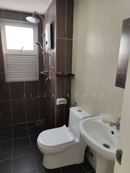Condominium for Rent at Aspire Residence - Zilla Ahmad - Bathroom - PropertyGuru.com.my
