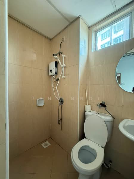 Apartment for Rent at Sri Samudera Apartment (Seaview Residence Suites) - Jane Ngoi - PropertyGuru.com.my