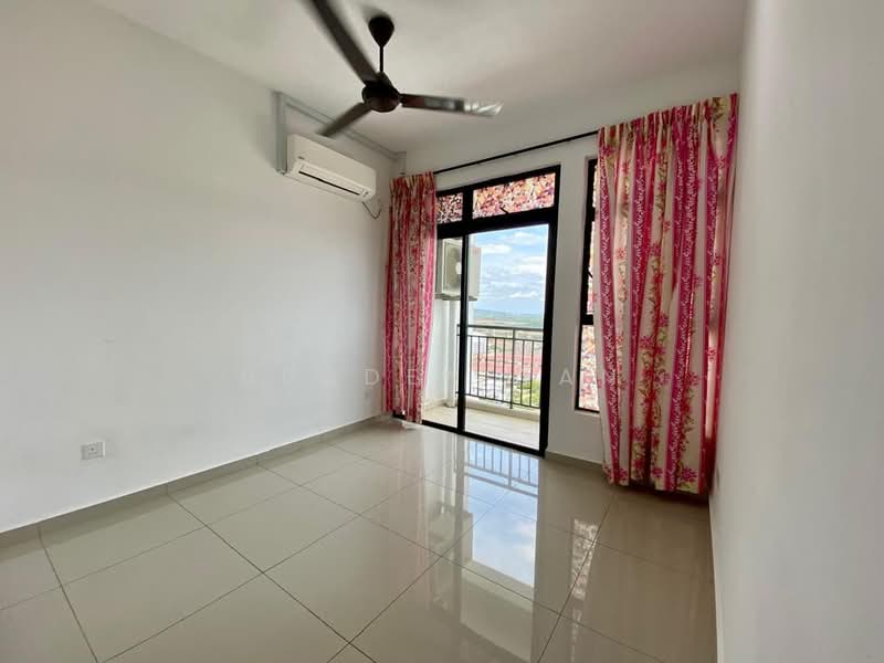 The Garden Residences untuk Untuk Disewa - RM 1,700 /bulan, Mac 2026 - Balcony - PropertyGuru.com.my