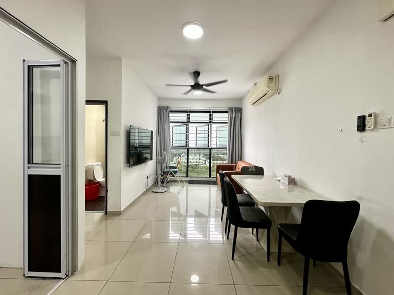 The Garden Residences untuk Untuk Disewa - RM 2,000 /bulan, Mac 2026 - Living Room - PropertyGuru.com.my