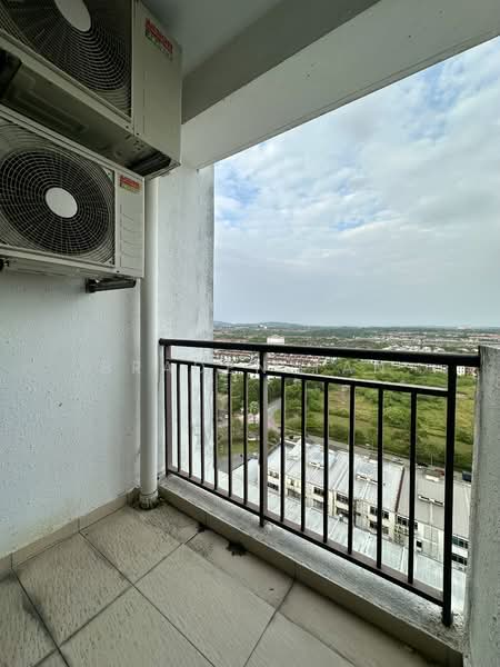 The Garden Residences untuk Untuk Disewa - RM 2,000 /bulan, Mac 2026 - Balcony - PropertyGuru.com.my