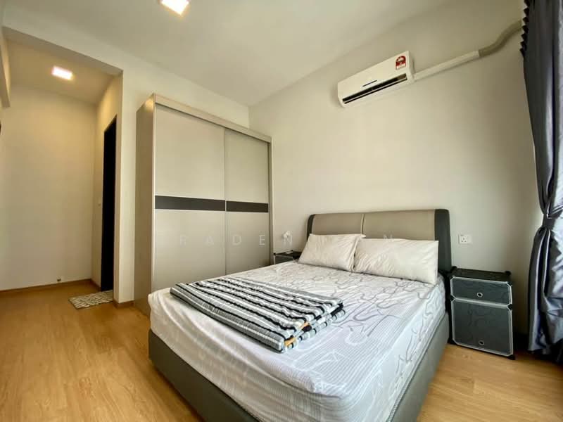 Bay Point @ Country Garden Danga Bay untuk Untuk Disewa - RM 2,200 /bulan, Mac 2026 - Bedroom - PropertyGuru.com.my