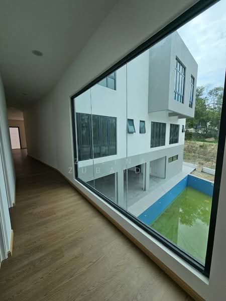 Bungalow for Sale in Bukit Jelutong (Shah Alam) - Zalina Zubaidi - Corridor - PropertyGuru.com.my