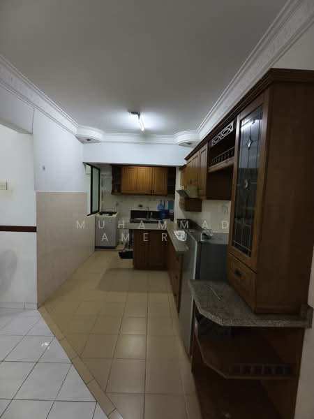 Pangsapuri Perdana untuk Untuk Disewa - RM 1,397 /bulan, Mac 2026 - Kitchen - PropertyGuru.com.my