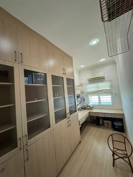 2-storey Terraced House for Sale in Taman Lestari Putra (Seri Kembangan) - Yusuf Surachei - Study - PropertyGuru.com.my