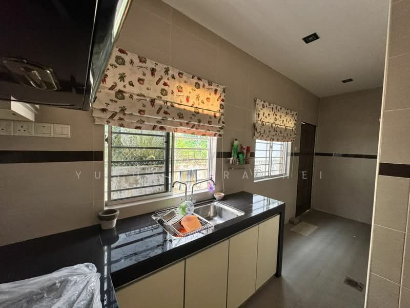 2-storey Terraced House for Sale in Taman Lestari Putra (Seri Kembangan) - Yusuf Surachei - Kitchen - PropertyGuru.com.my