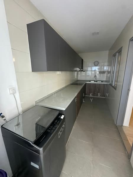 Lakefront Residence untuk Untuk Disewa - RM 2,500 /bulan, Mac 2026 - PropertyGuru.com.my