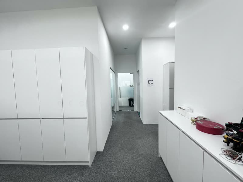 Kedai / Pejabat untuk Dijual di Kuchai Business Park (Kuala Lumpur) - Peck Lin Yap - Corridor - PropertyGuru.com.my