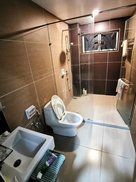 Semi-Detached House for Sale in Cheras (Selangor) - Sean Loo - Bathroom - PropertyGuru.com.my